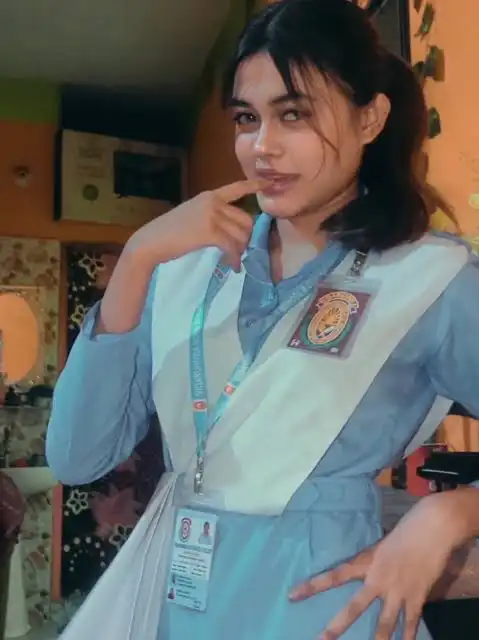 Sneha Moni Viral Video Clip , ঢাকা ভিকারুননিসা নূন স্কুল অ্যান্ড কলেজ ছাত্রী স্নেহা মনি ভাইরাল ভিডিও বয়ফ্রেন্ডের সাথে