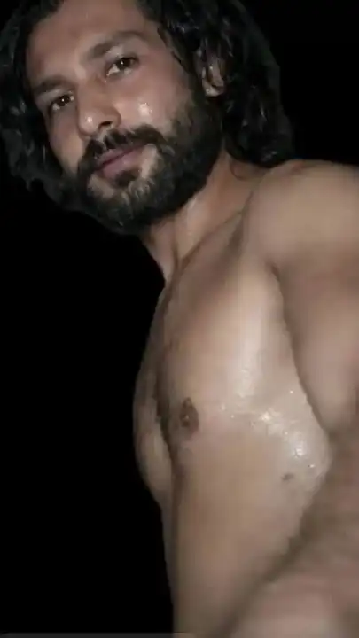 Nxtwp Marry–Umri 7 Minute 11 Second Viral Video Original (7.11 Viral Video) Meri Link Pakistan