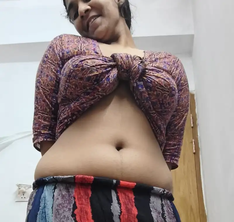 Deshi Bangali Bold Girl Viral Video Trands: সোশ্যাল মিডিয়ায় ট্রেন্ড Black Diamond Share Two Parts Reality